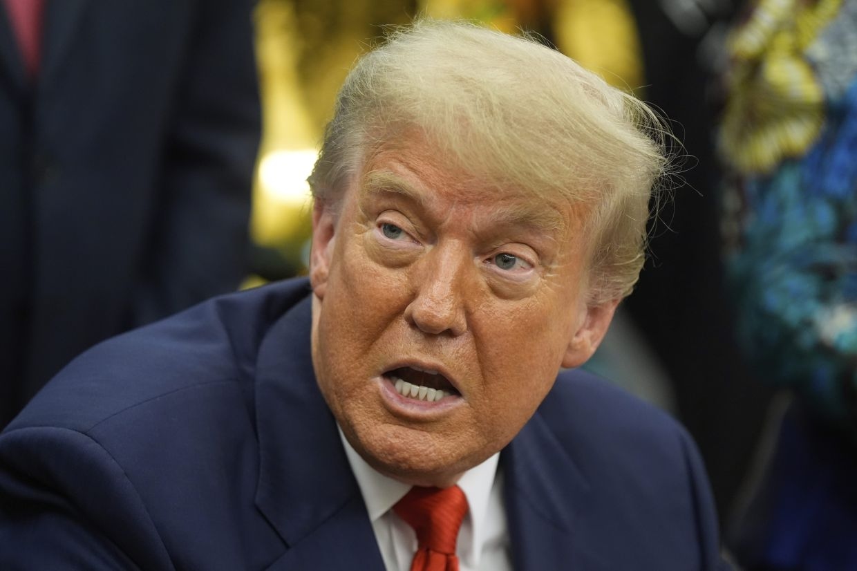 Trump vents online about service provider after conference call marred by glitch