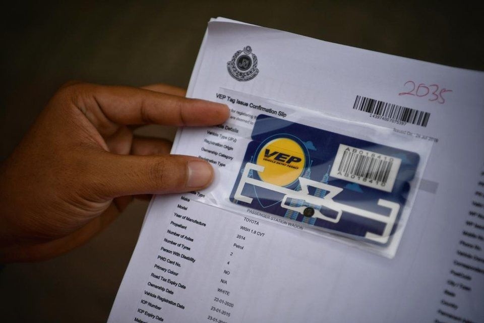 Singaporeans call for improvements to VEP-RFID system amid full enforcement