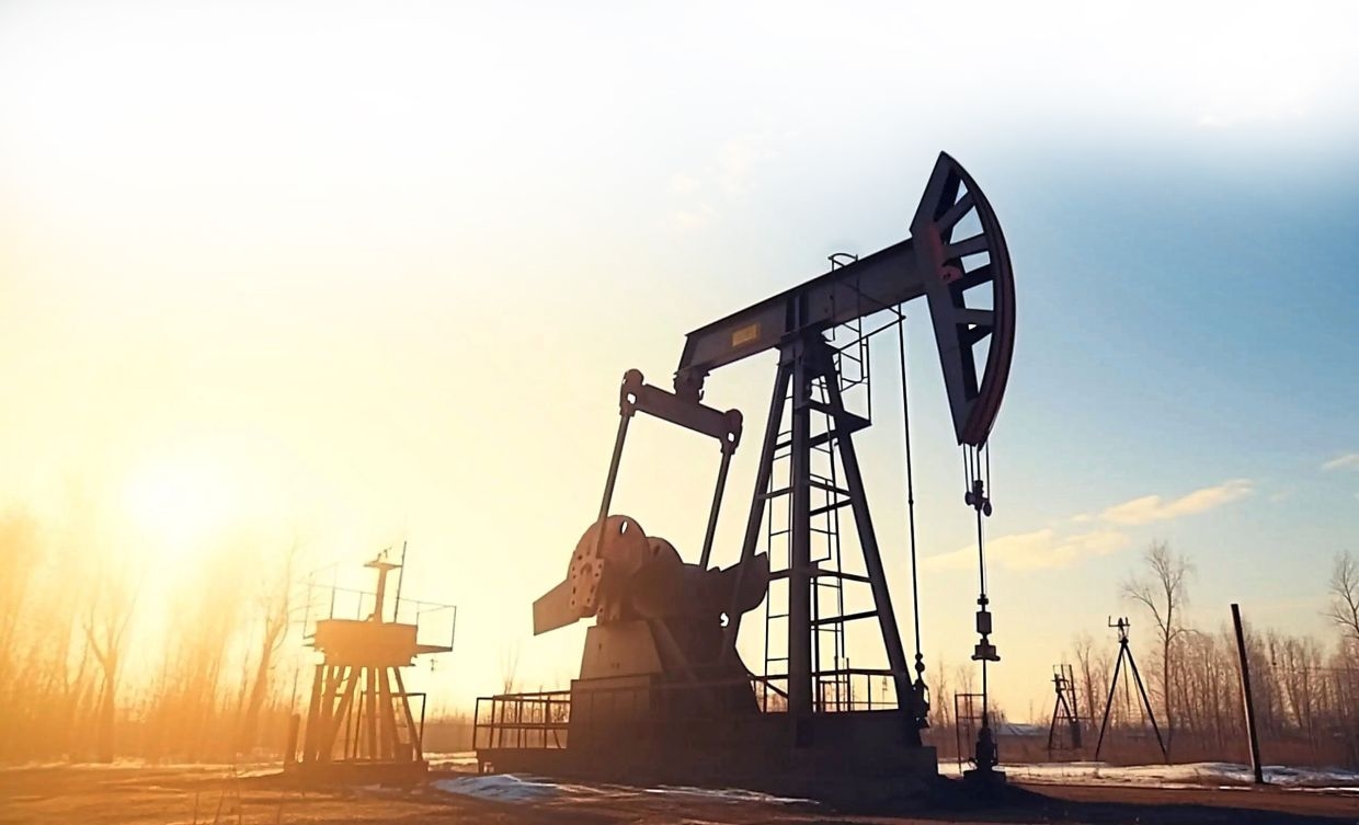 Oil prices little changed as expectations for OPEC+ increase weigh