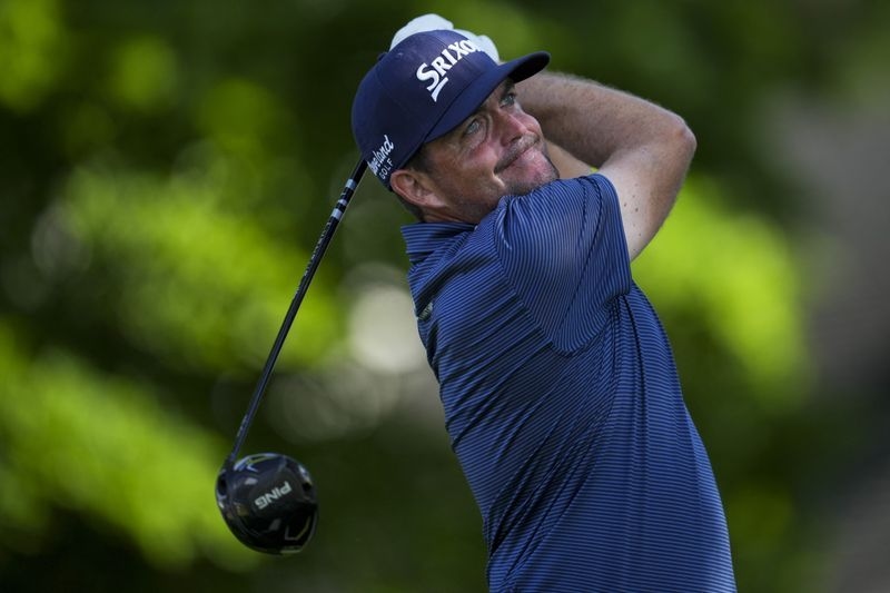 Golf-Bradley names Woodland as fifth US Ryder Cup vice captain
