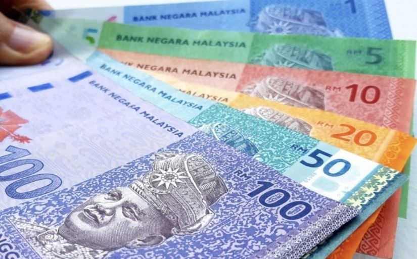 Ringgit rises as traders turn cautious ahead of US tariff move