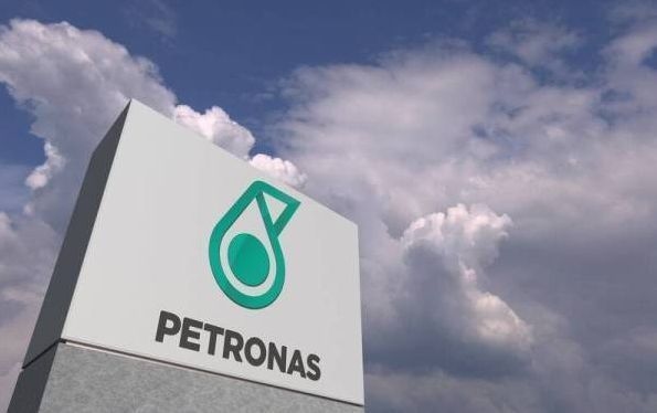 PETRONAS signs second LNG deal with Venture Global