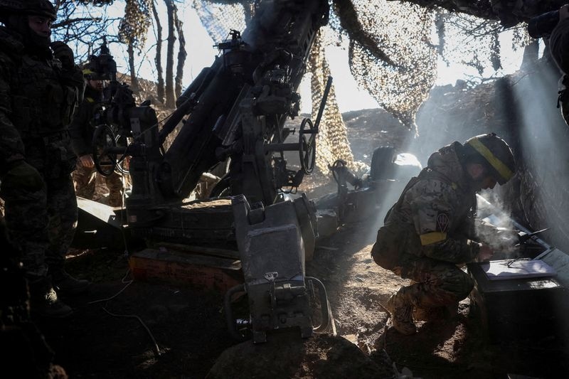 Russian use of chemical weapons against Ukraine 'widespread', Dutch defence minister says