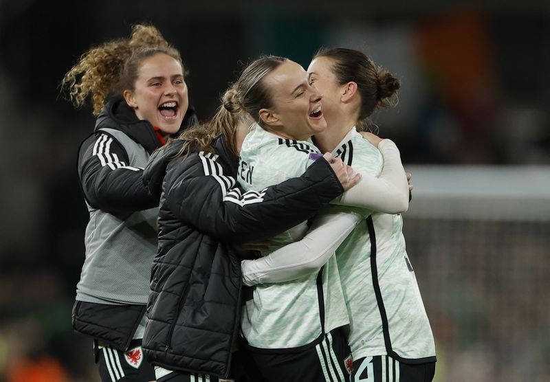 Soccer-Defiant Wales wear underdog tag with pride ahead of Women's Euro debut