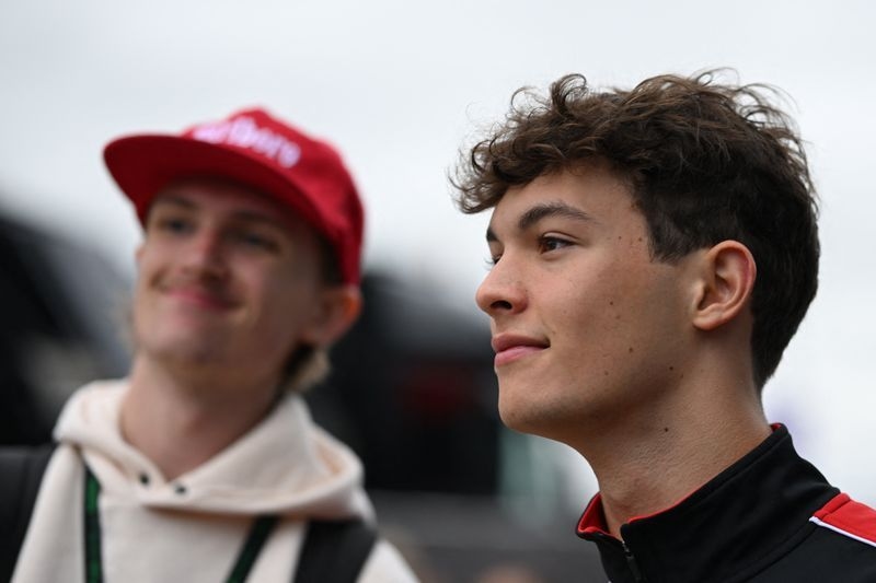 Motor racing-Bearman handed 10-place grid drop for home race
