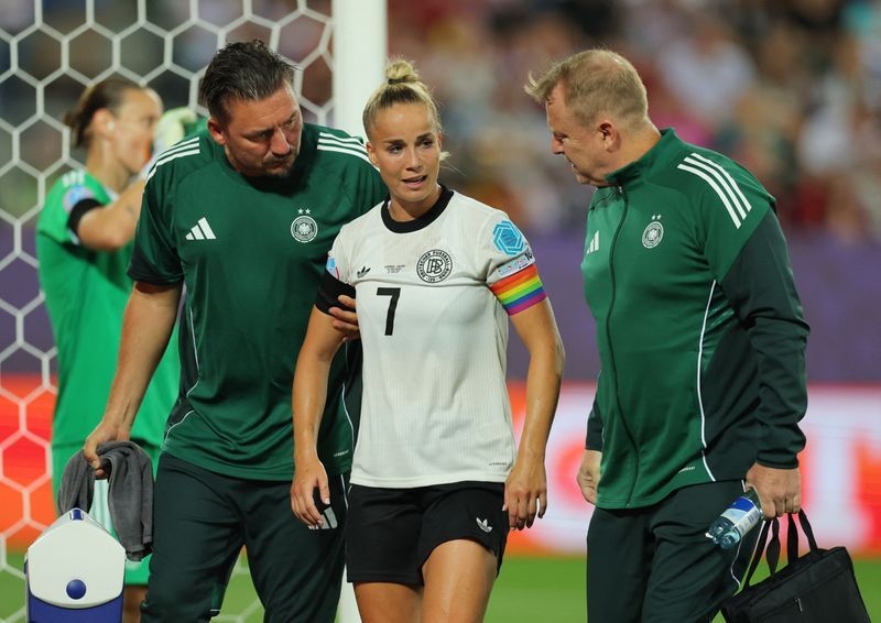 Soccer-No ACL tear, but Germany's Gwinn out of Women's Euros