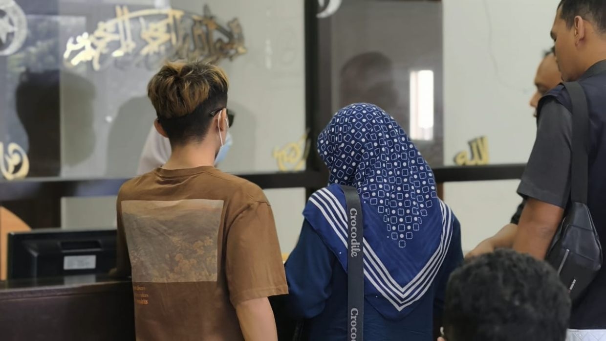 Content creator fined RM1,800 for dressing and behaving like a woman in Melaka