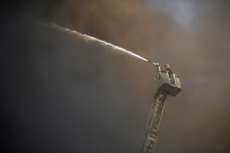Blaze at Cairo telecommunications building disrupts communications, injures 22