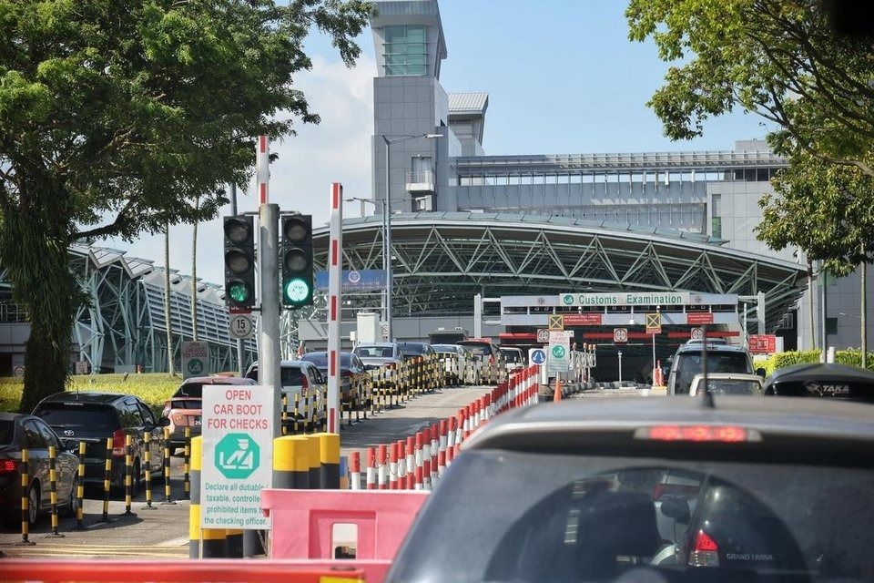 Two Malaysians found hiding in car boot in bid to leave Singapore illegally