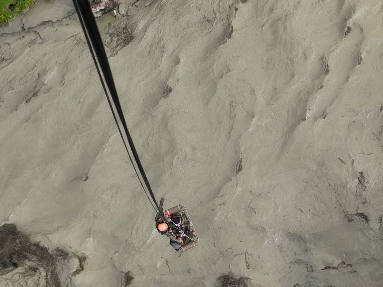 Dozens missing after floods on Nepal-China border