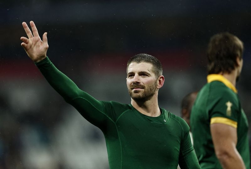 Rugby-Ton up for Le Roux against Italy as Springboks pick three new caps