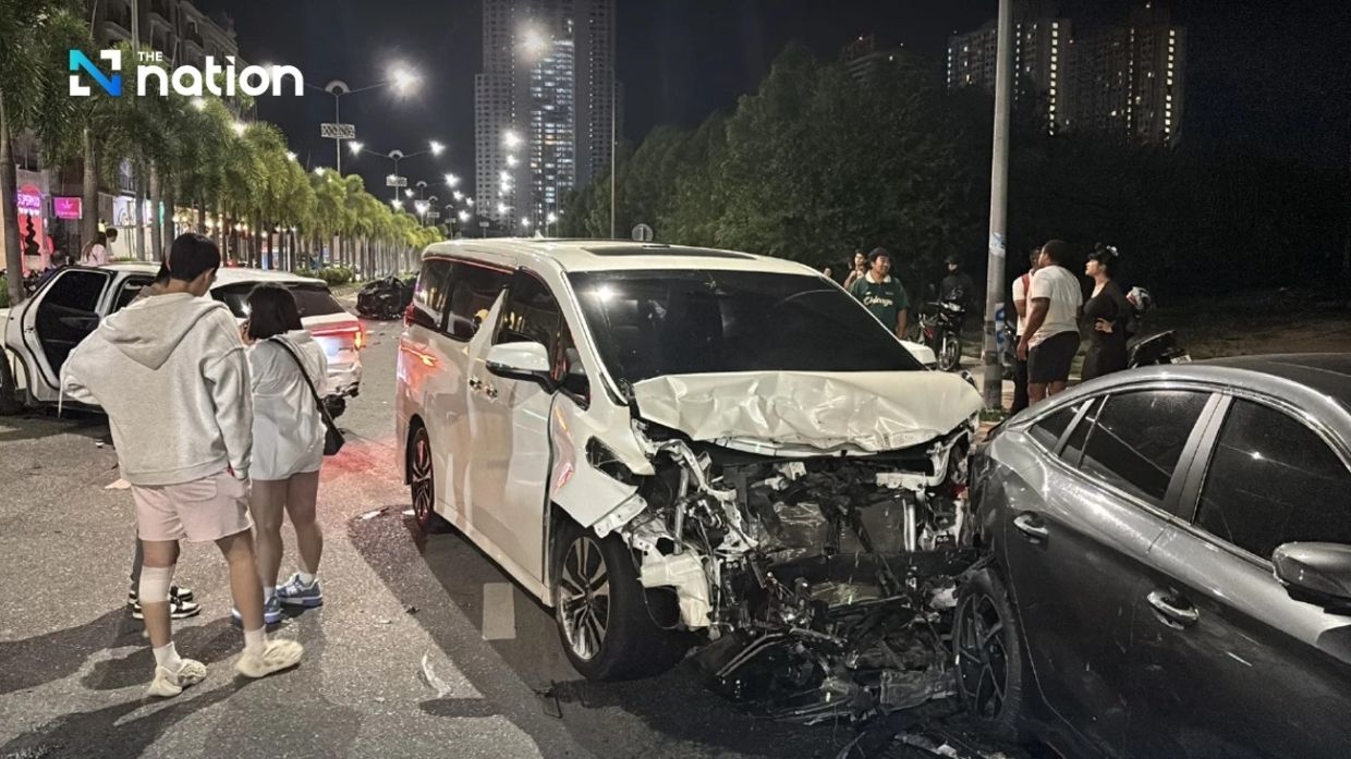South Korean tourist blames airbag for eight-vehicle pileup in Pattaya, Thailand
