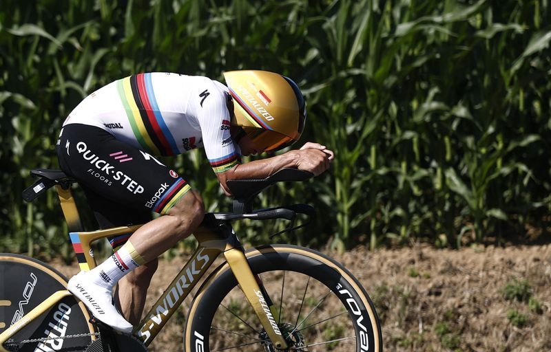 Cycling-Evenepoel wins Tour time trial, Pogacar takes yellow jersey