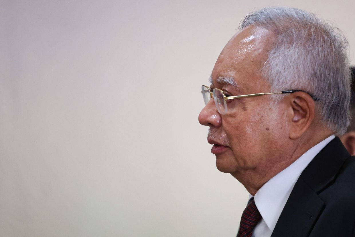 A-G not contesting royal addendum, only procedure