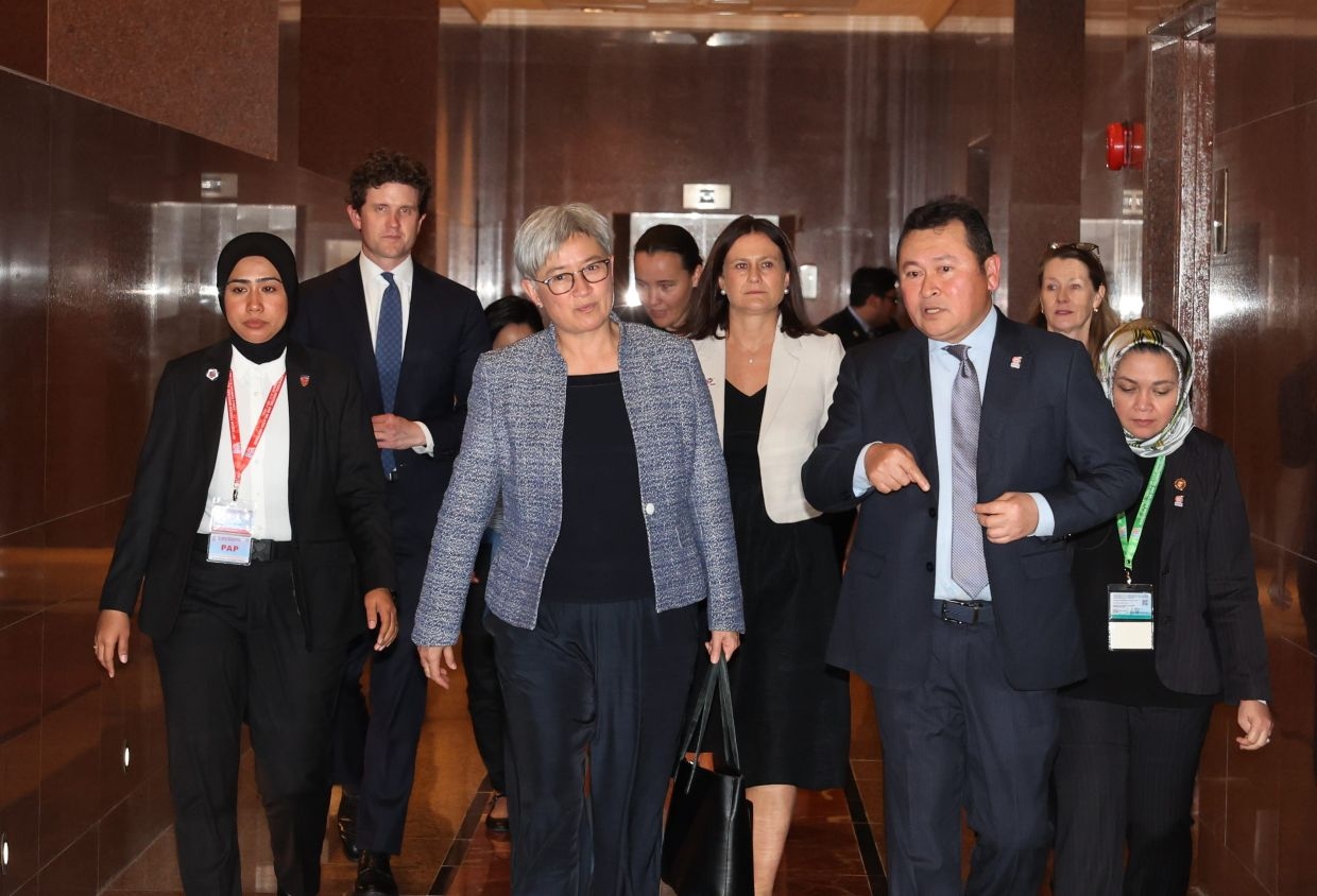 Australia seeks a balance power in South East Asia, says Penny Wong