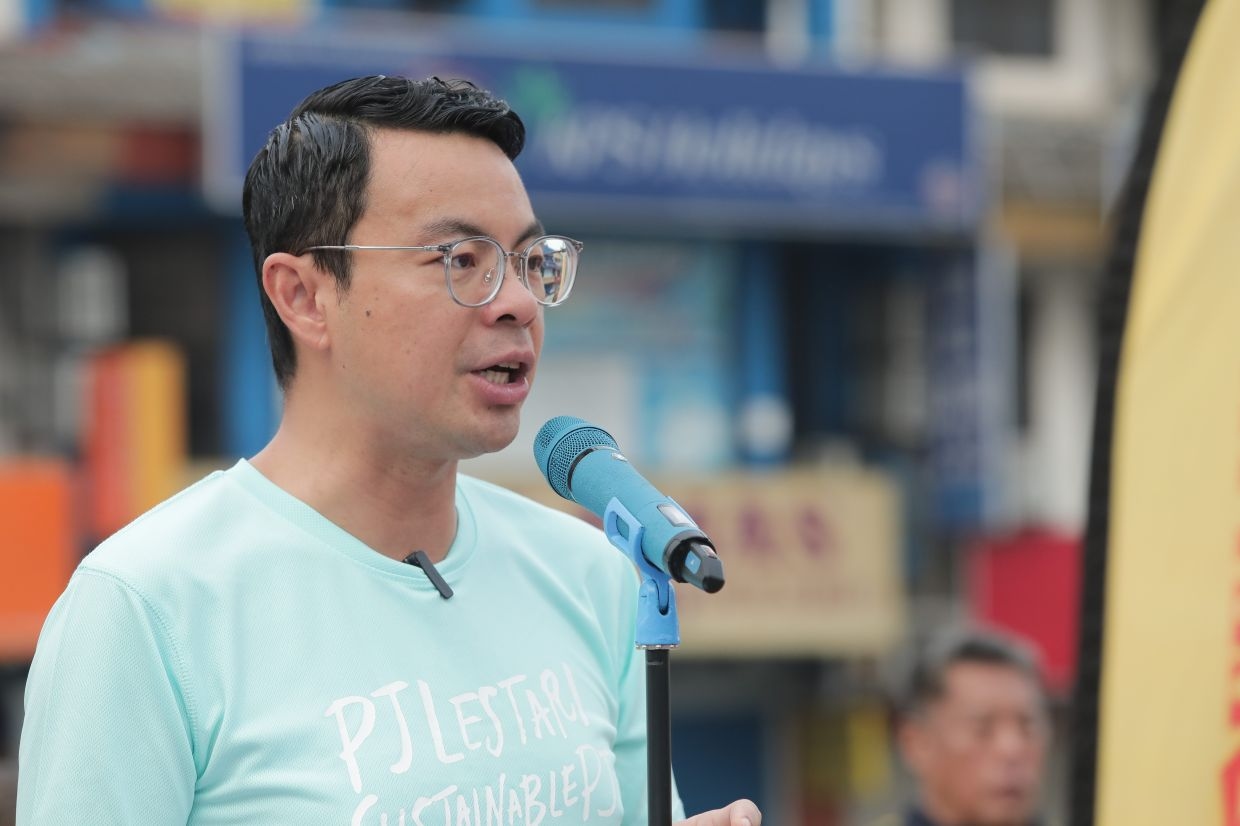 Petaling Jaya MP warns of major revenue loss if parking collection is privatised