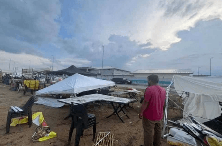 Traders at Kuala Terengganu Drawbridge suffer losses as thunderstorm damages premises