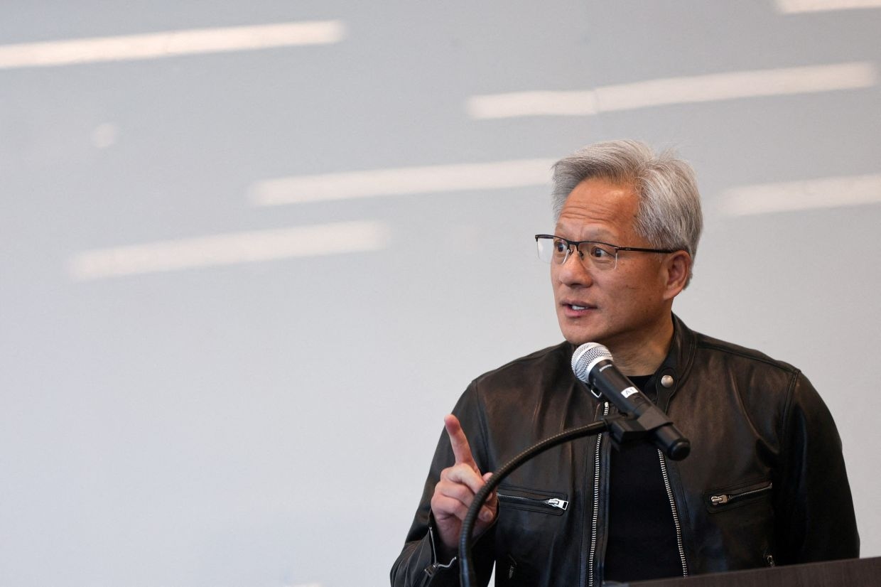US senators warn Nvidia CEO about upcoming China trip
