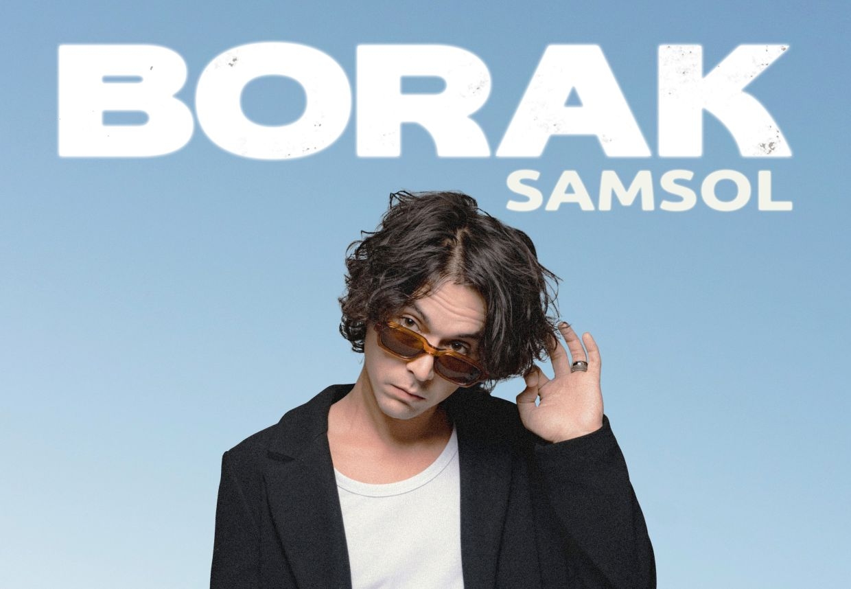 The ever-versatile Sam, lead singer for Malaysia's iconic pop-punk band Bunkface, goes solo with the enigmatic 'Borak'