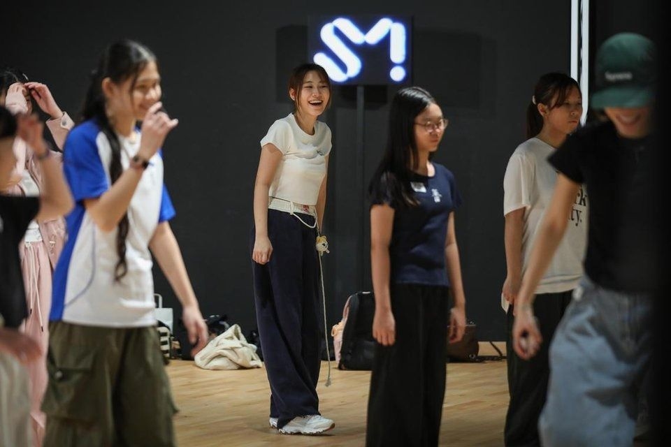 Pioneer batch of Singapore teens chase K-pop dreams at local training academy SM Universe