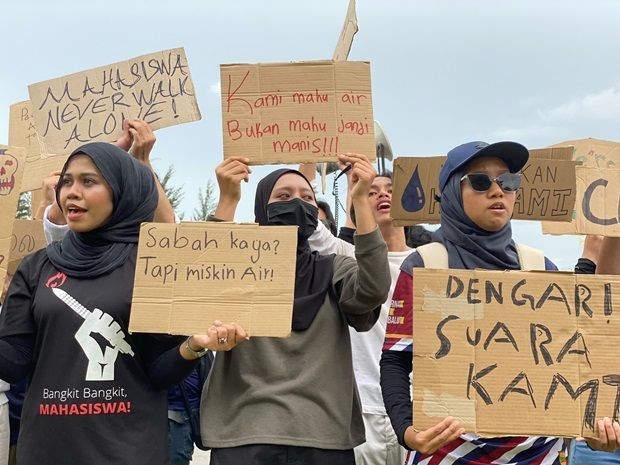 Youth Pulse: Hear the voice, not the din