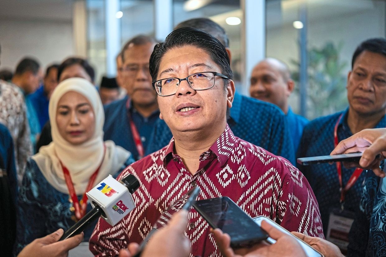 Ewon: Halal sector must stay competitive