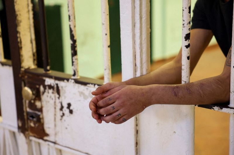 Italy may release up 10,000 people from prison to ease overcrowding