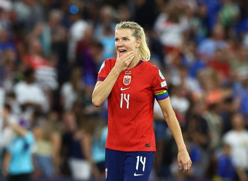 Soccer-Norway find harmony, but no rhythm, in Women's Euro exit