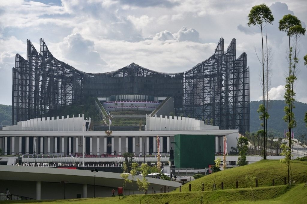Prabowo backs away from Nusantara for Independence Day celebration