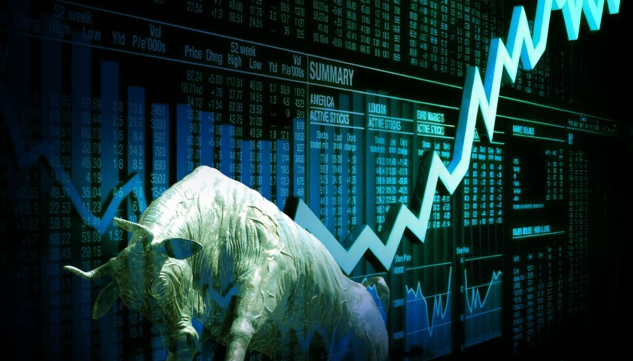 FBM KLCI extends gains on upbeat GDP data