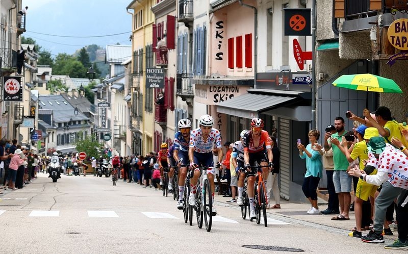 Cycling-Tour de France spectator hit by Ineos-Grenadiers team car