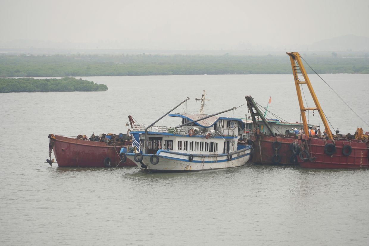 Death toll of Vietnam's cruise ship accident revised to 35, four people still remain missing