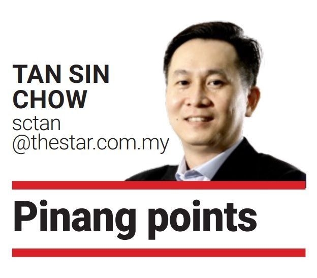 ‘Just five minutes lah' stops meet end of road