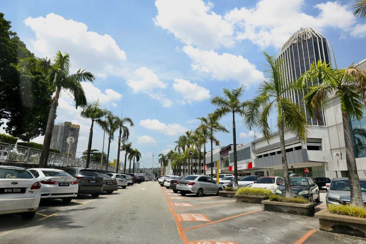Four Pakatan MPs urge S'gor govt to delay car park privatisation plan, review proposal