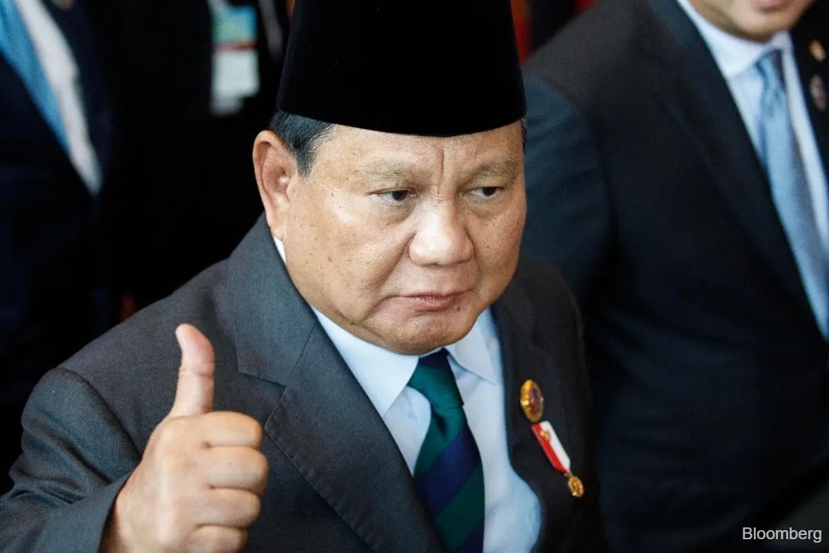 Indonesian President Prabowo urges budget reform, deregulation to spur economic growth