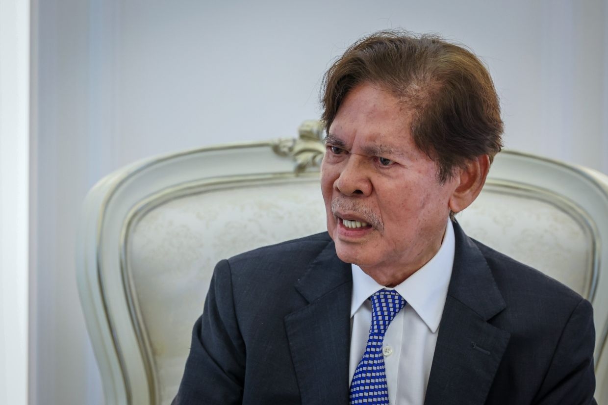 Tun Ramli pledges to engage directly with the people of Penang, not just as a state symbol