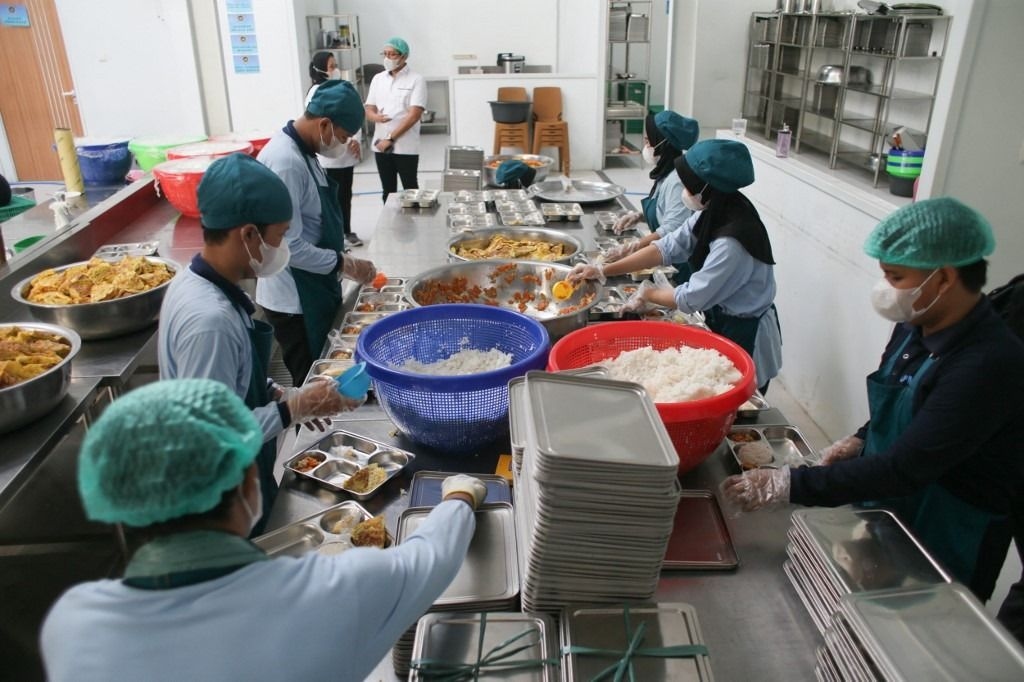 Indonesia learns from S. Korea to develop local ingredients for free meals