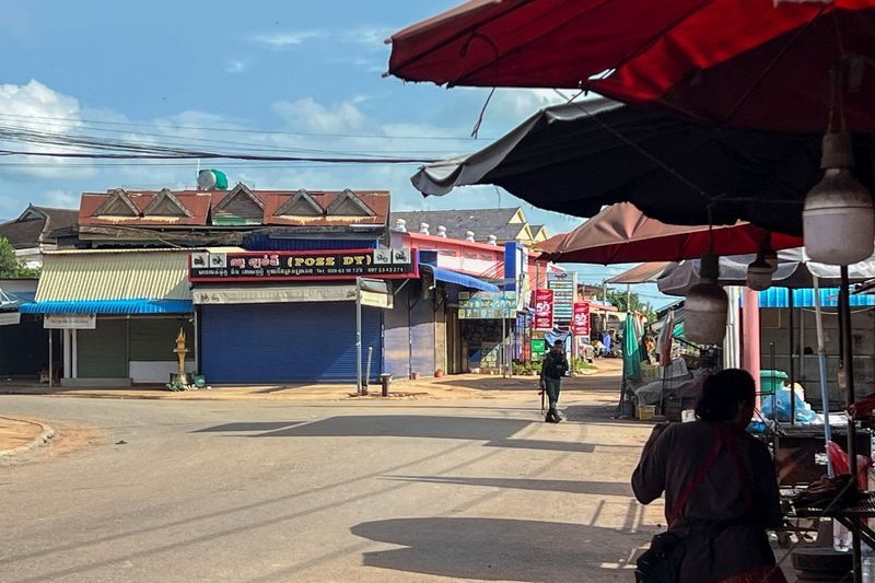 Thai and Cambodia border calm ahead of military commanders meeting