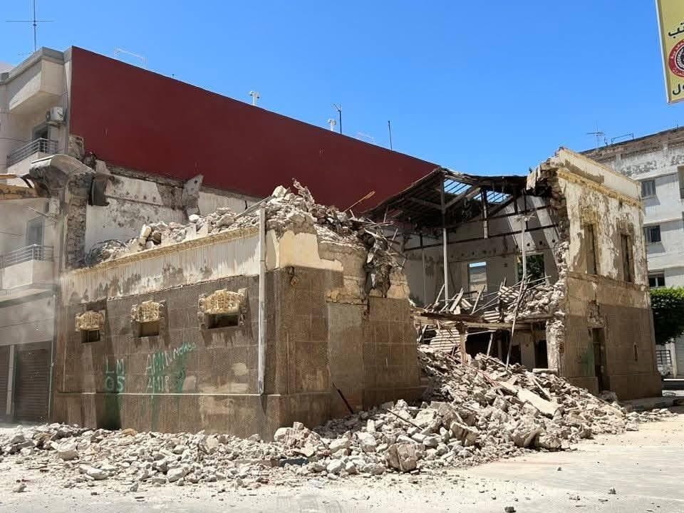 هدم 'كاسا دي بيسكا' بالناظور.. صمت رسمي أمام فقدان جزء من ذاكرة المدينة