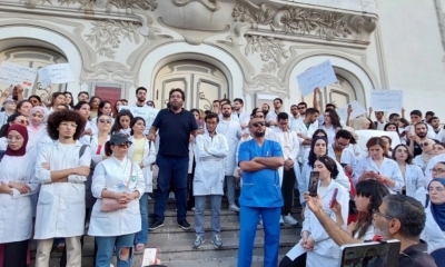 يحتجون منذ افريل المنقضي : ملف الأطباء الشبان : تهديد بالتتبع القضائي...وغياب نية التفاوض الحقيقي