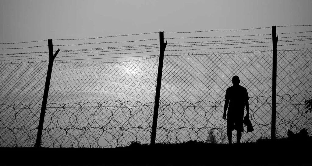 تراجع طلبات لجوء المغاربة في أوروبا وارتفاع حالات السحب