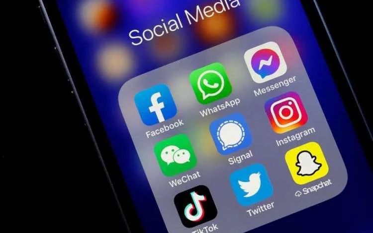 Internet tops as news source in Morocco, but trust remains low