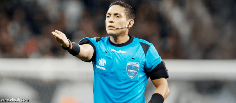 صافرة فالينزويلا تضبط أحداث الهلال وسيتي