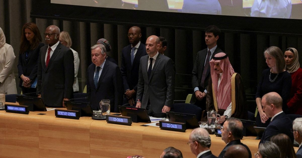 وزيرة خارجية سلوفينيا: حل الدولتين هو السبيل الوحيد لتحقيق السلام