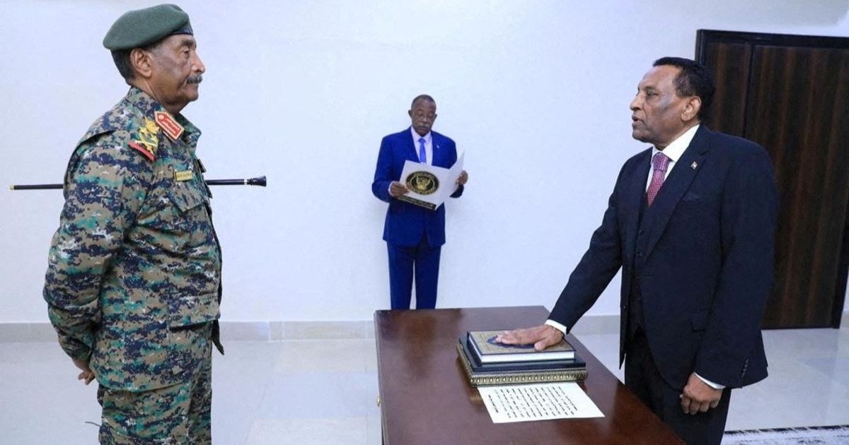 السودان.. لماذا يتعثّر تشكيل حكومة كامل إدريس؟