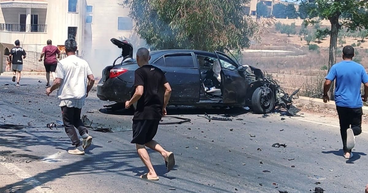 غارات إسرائيلية على جنوب لبنان تودي بحياة شخص وتصيب آخرين