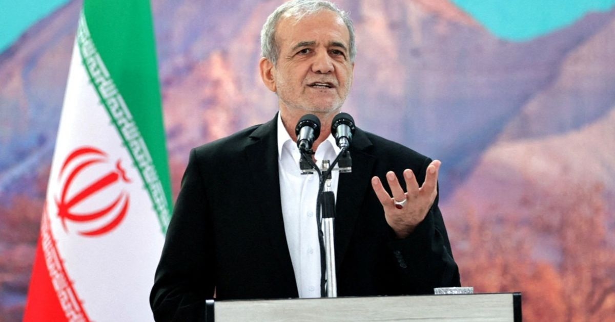 الرئيس الإيراني: إسرائيل حاولت اغتيالي.. ومستعدون لاستئناف المفاوضات مع واشنطن