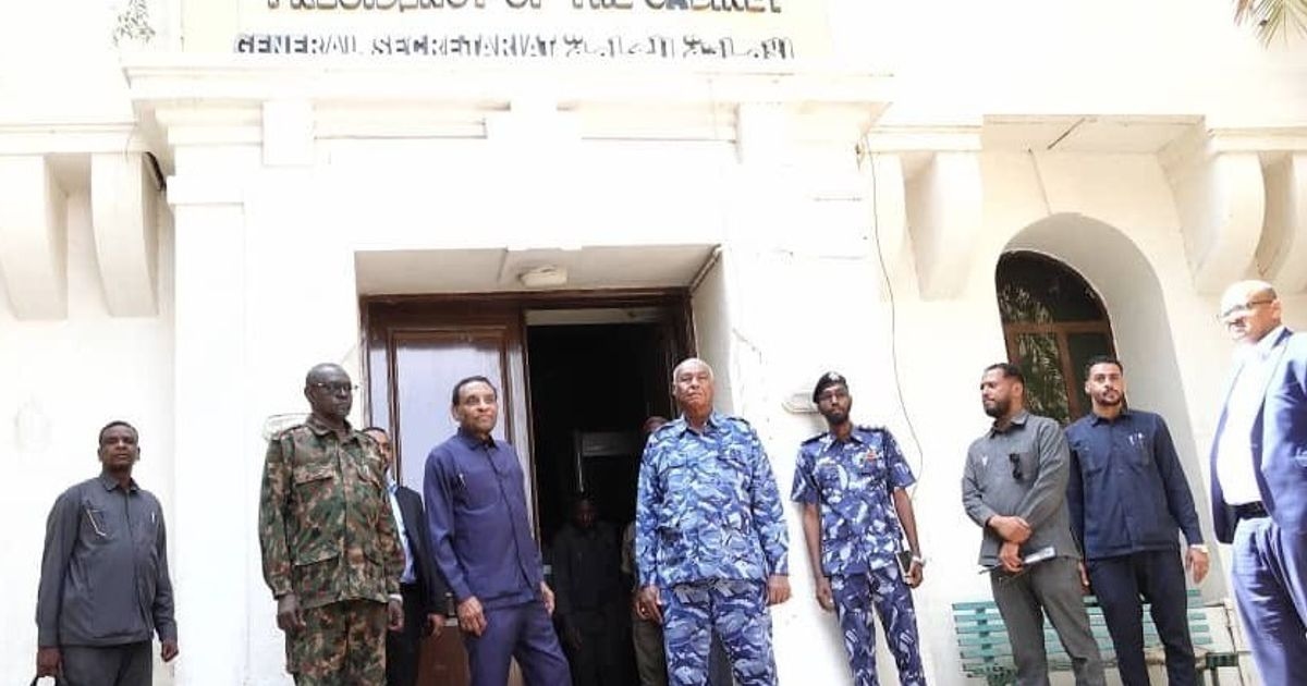 رئيس الوزراء السوداني يتعهد بإعادة إعمار الخرطوم وتحسين الخدمات خلال أشهر