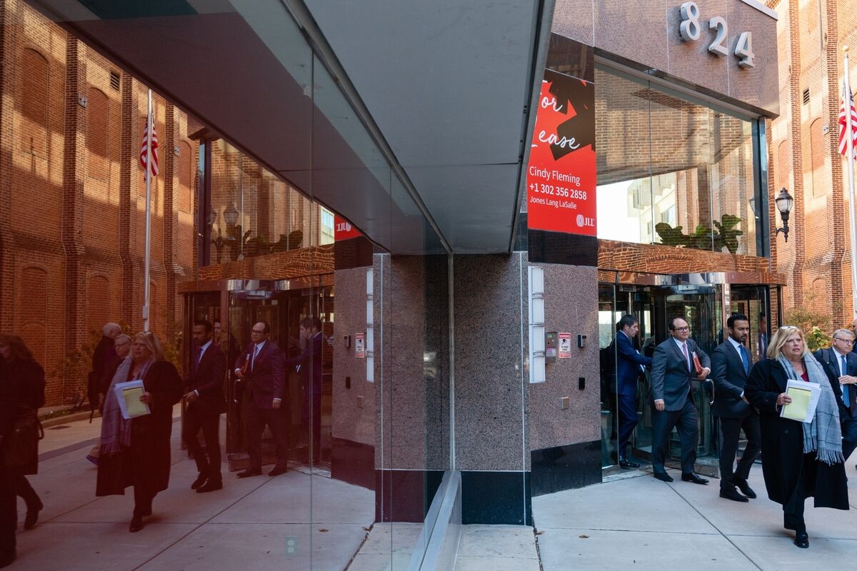 Shareholders of Failed Fintech Want Bankruptcy Moved to Delaware