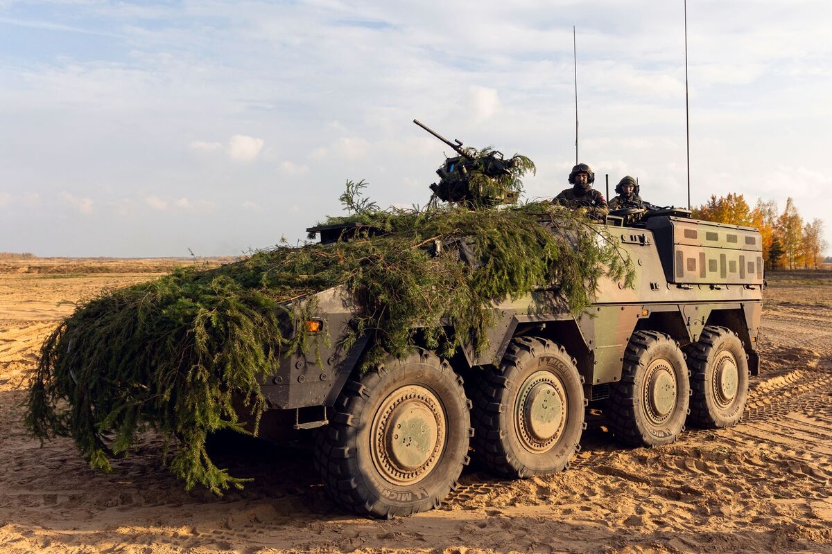 Germany Prepares Tank Order to Boost NATO Forces